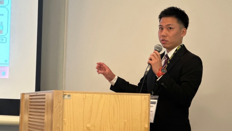 Mr. Yuto Oishi answered questions from the audience.
